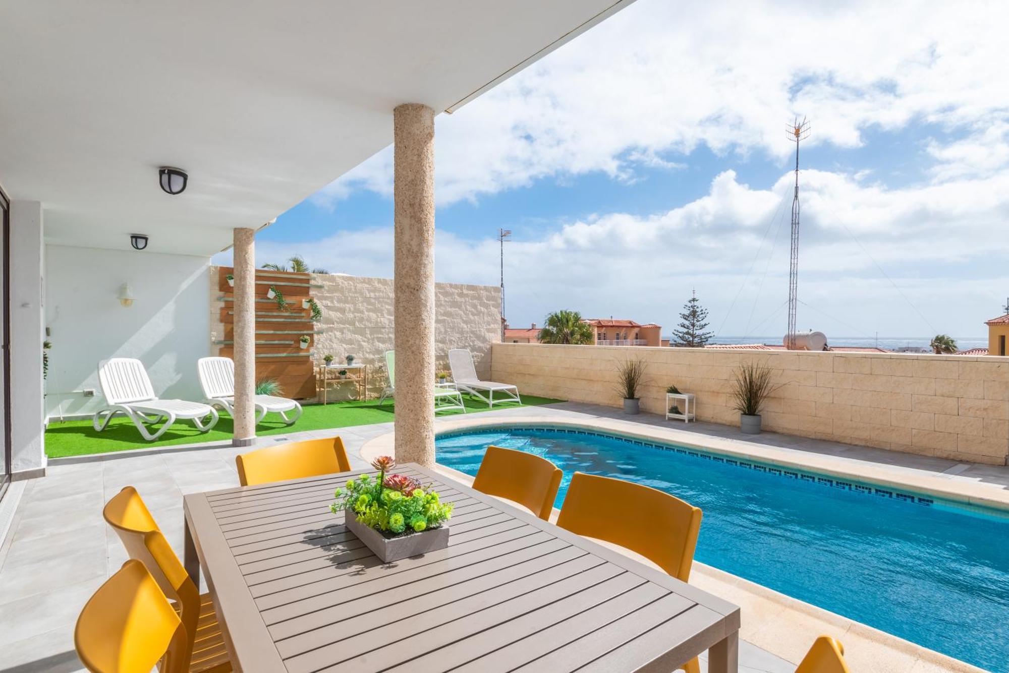 Casa Los Tejales With Climatized Private Pool El Medano  Exterior photo